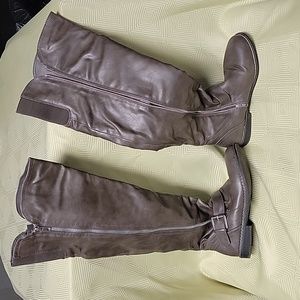 Knee boots size 7 justfab.